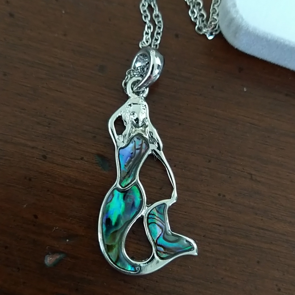 Silver and abalone shell mermaid necklace